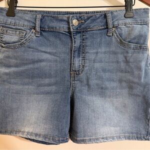 Maurices Light Blue Jean Shorts size 12